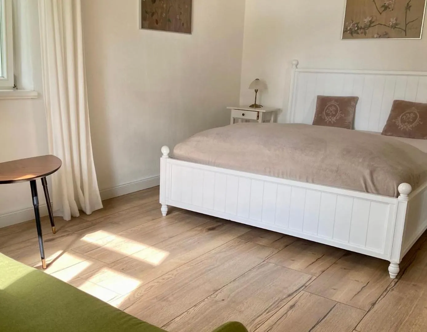 Wundervolle Wohnung Im Elbhang Von Dresden Loschwitz アパート