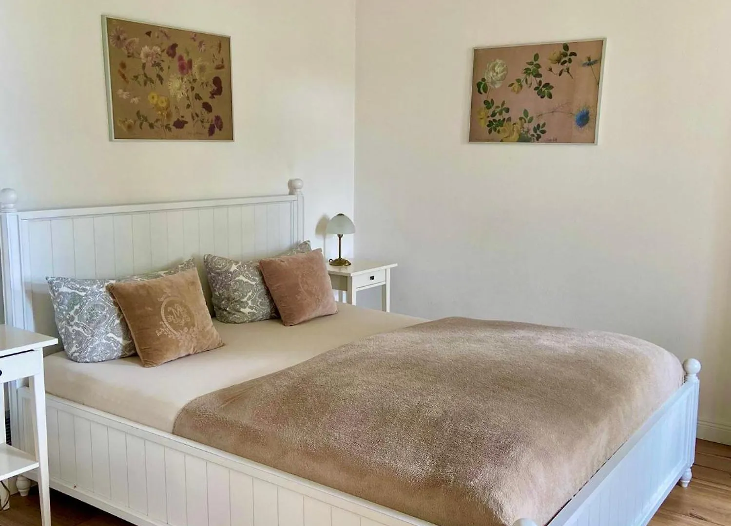 Wundervolle Wohnung Im Elbhang Von Dresden Loschwitz アパート